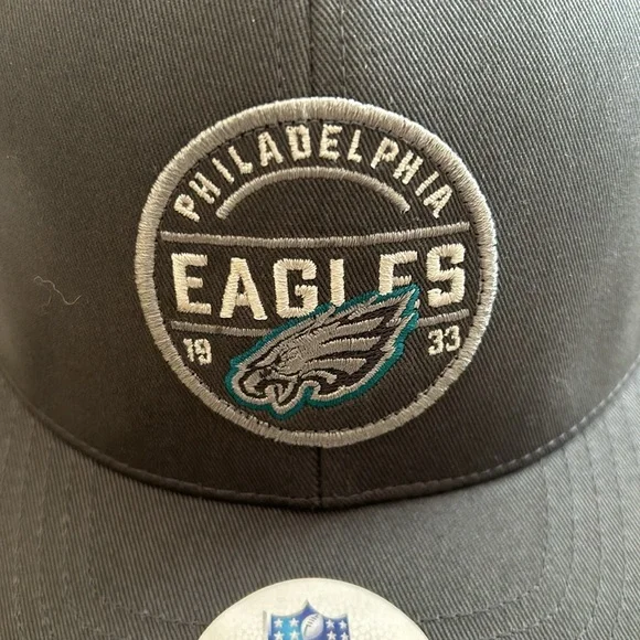 NFL Philadelphia Eagles baseball style cap Size OS. NWT. - Picture 2 of 8